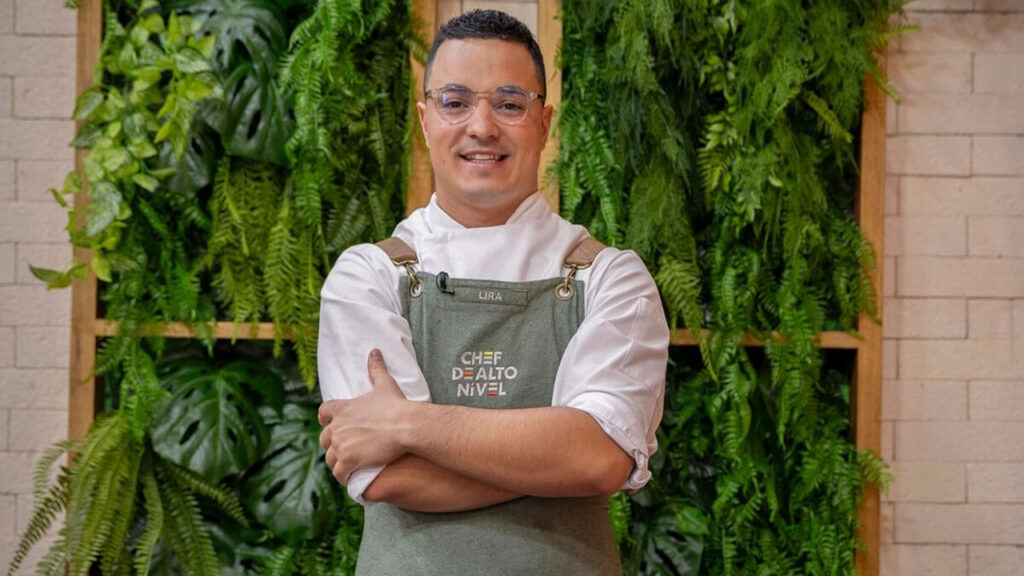 chefe de alto nível